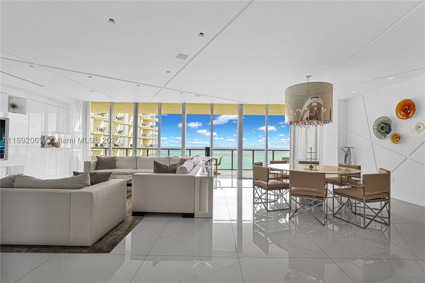 Bal Harbour photo 4