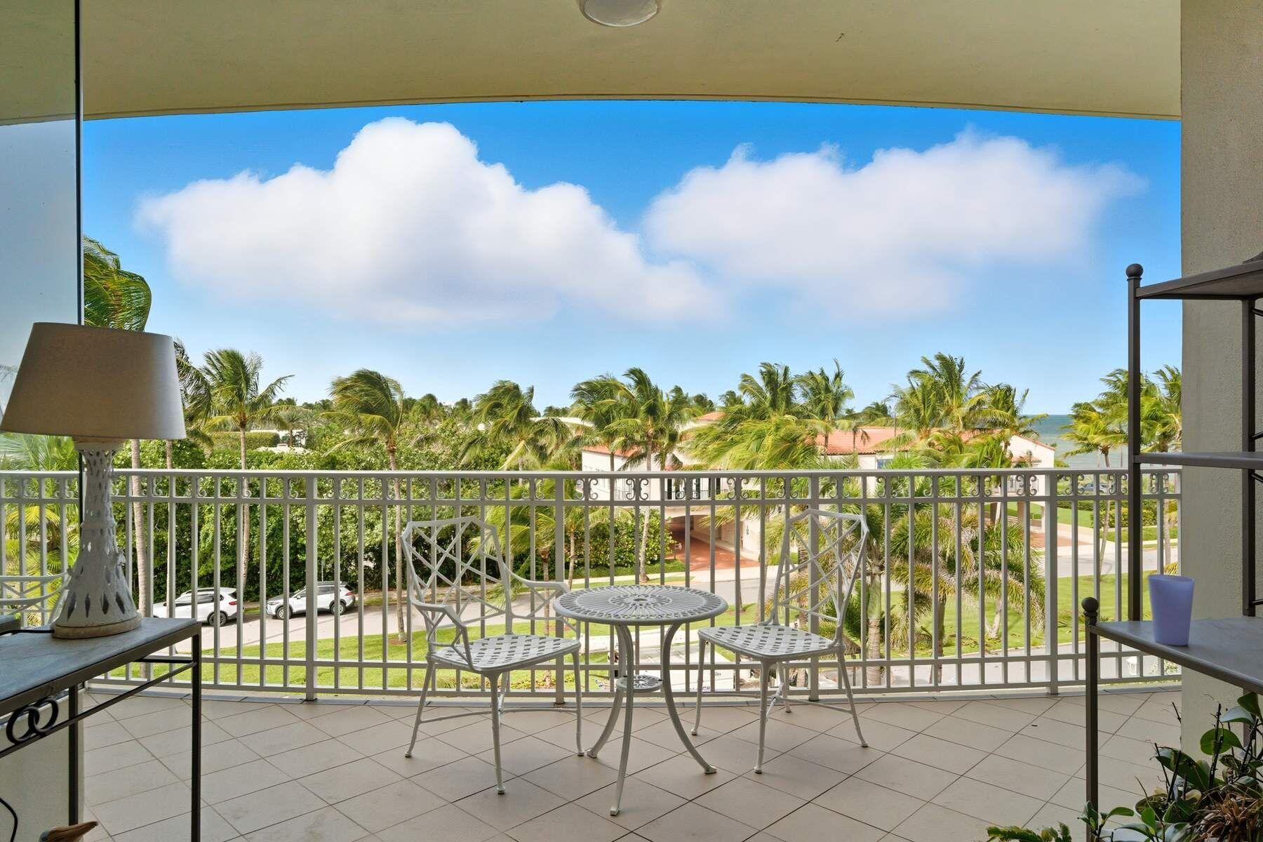 Palm Beach photo 2