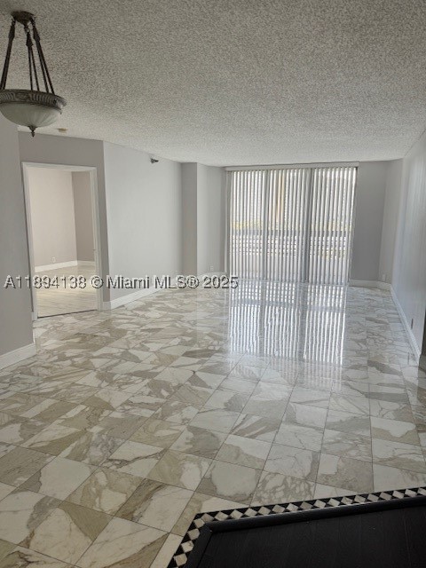 Aventura photo 3