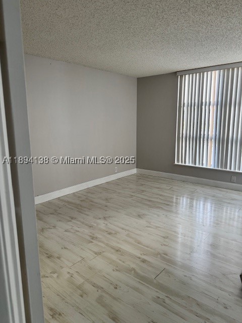 Aventura photo 4