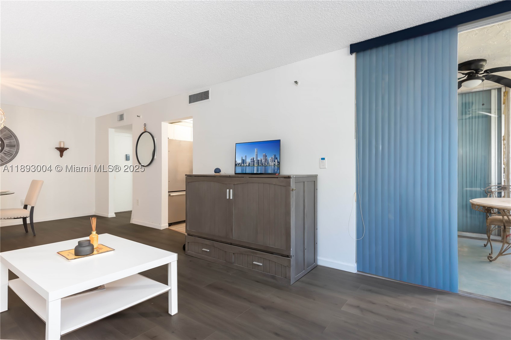 North Miami Beach photo 4