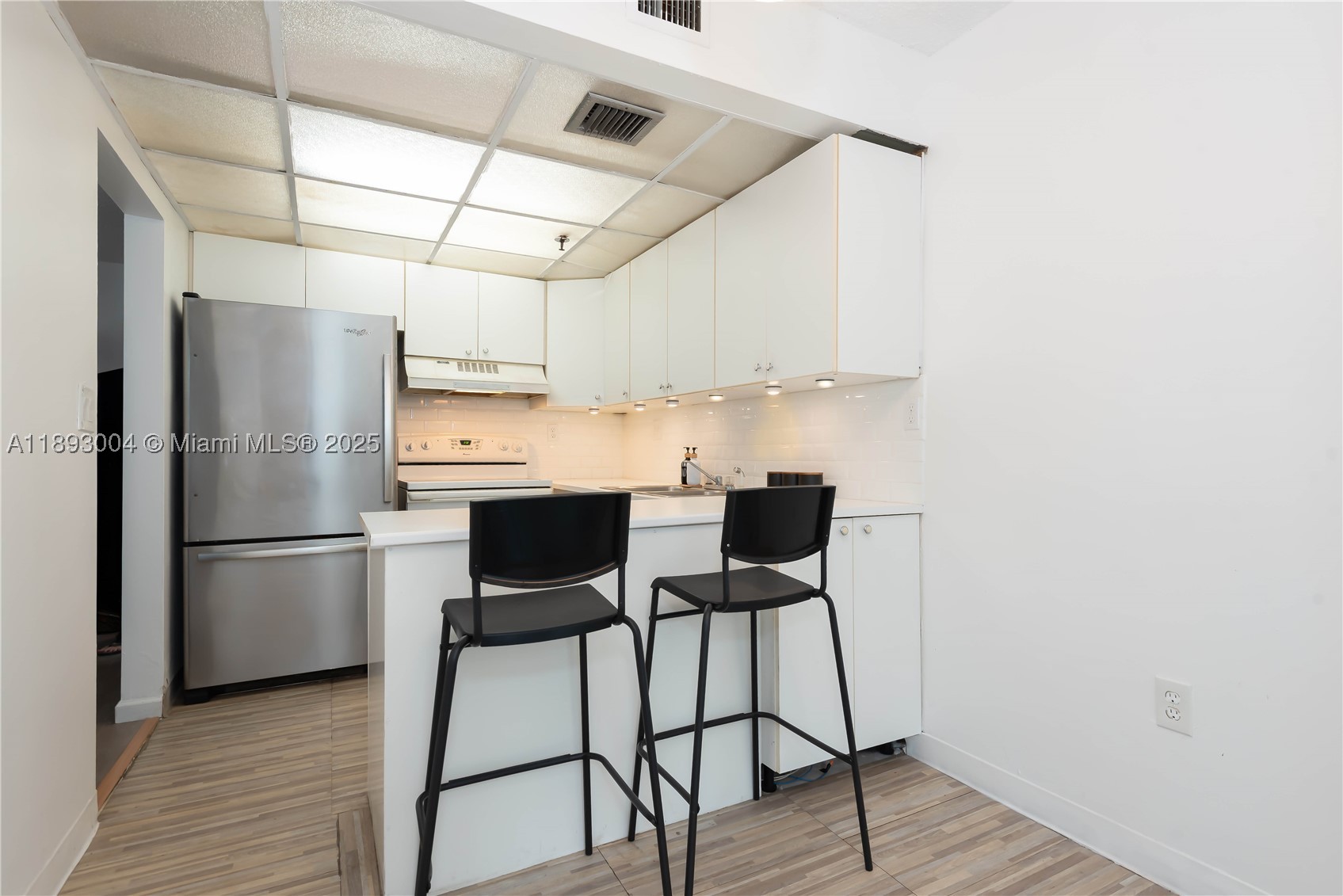 North Miami Beach photo 5