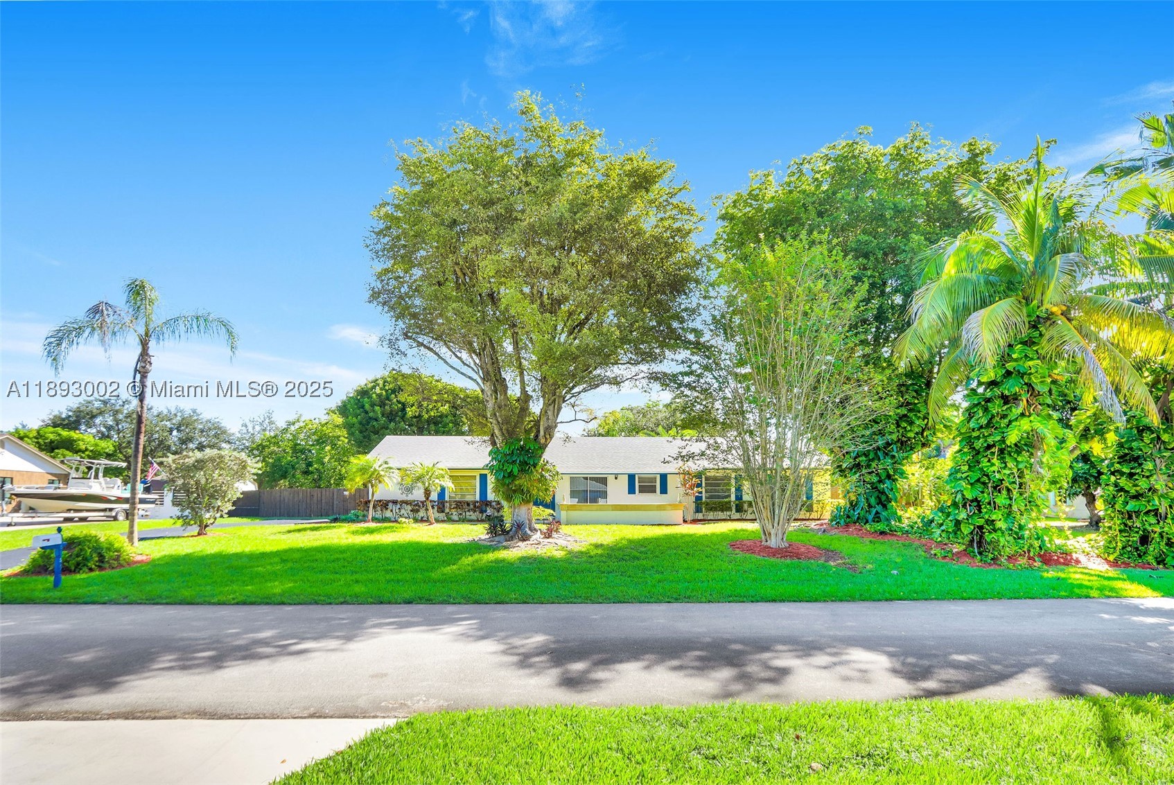 Palmetto Bay photo 1