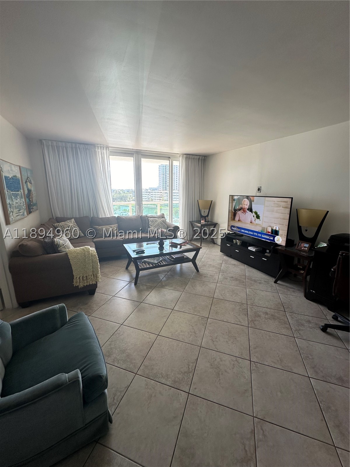 Sunny Isles Beach photo 2