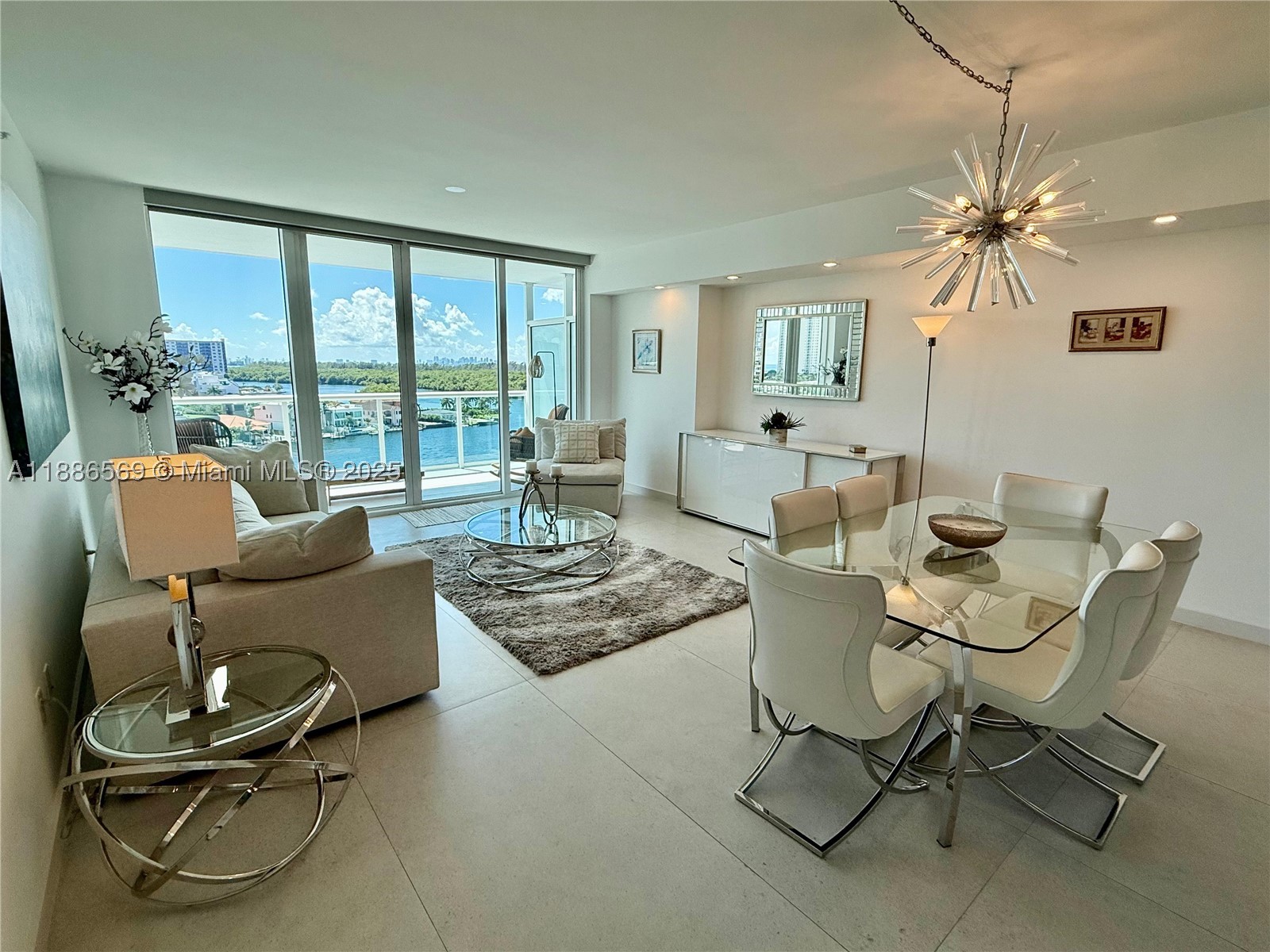 Sunny Isles Beach photo 2