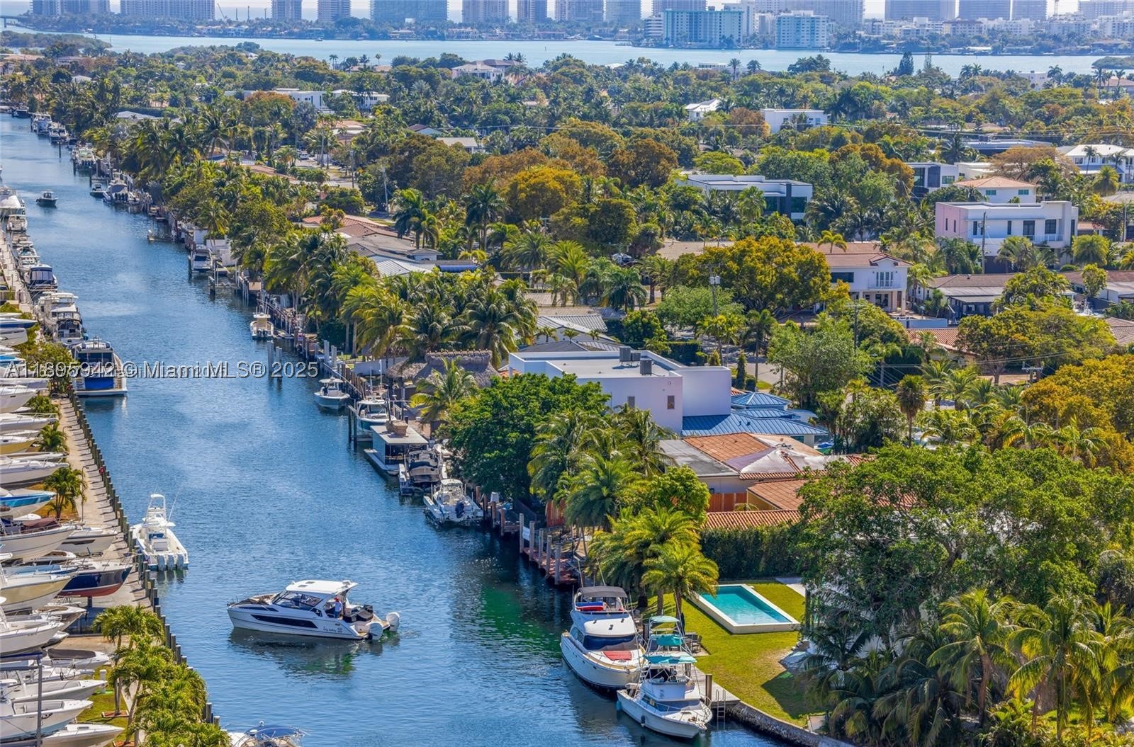North Miami photo 3