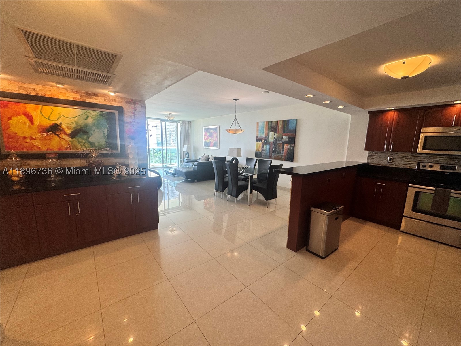 Sunny Isles Beach photo 2