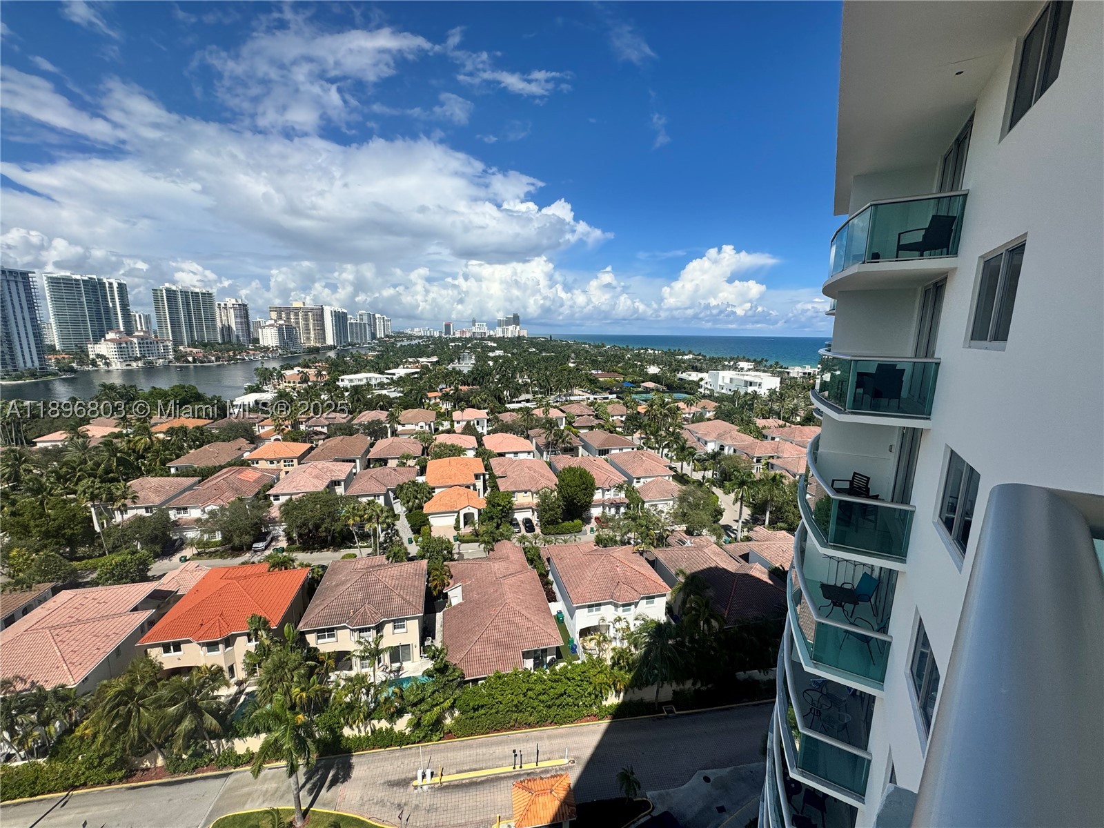 Sunny Isles Beach photo 1