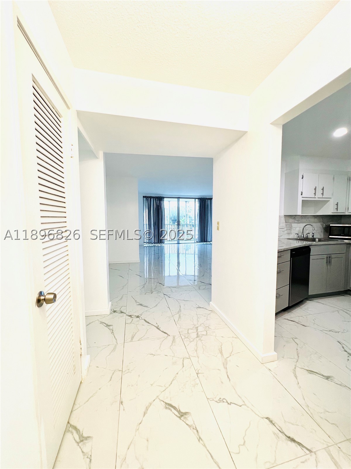 Miami photo 4