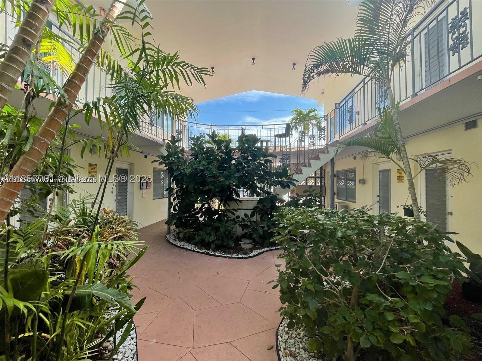 Miami Beach photo 4