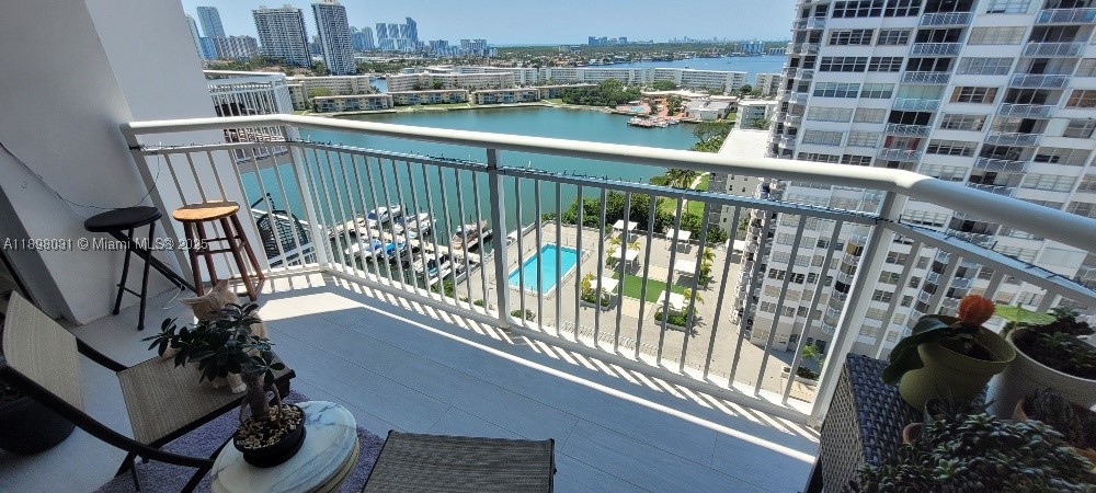 Aventura photo 1