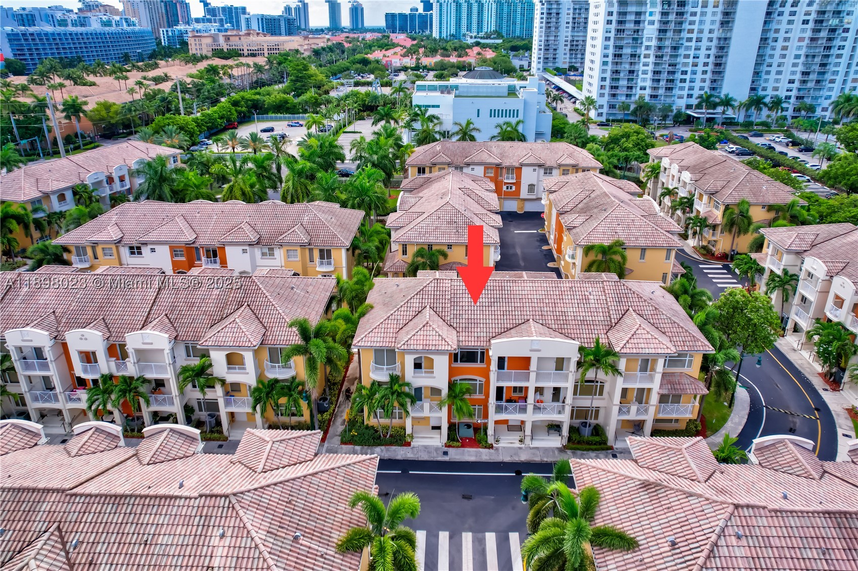 Aventura photo 3