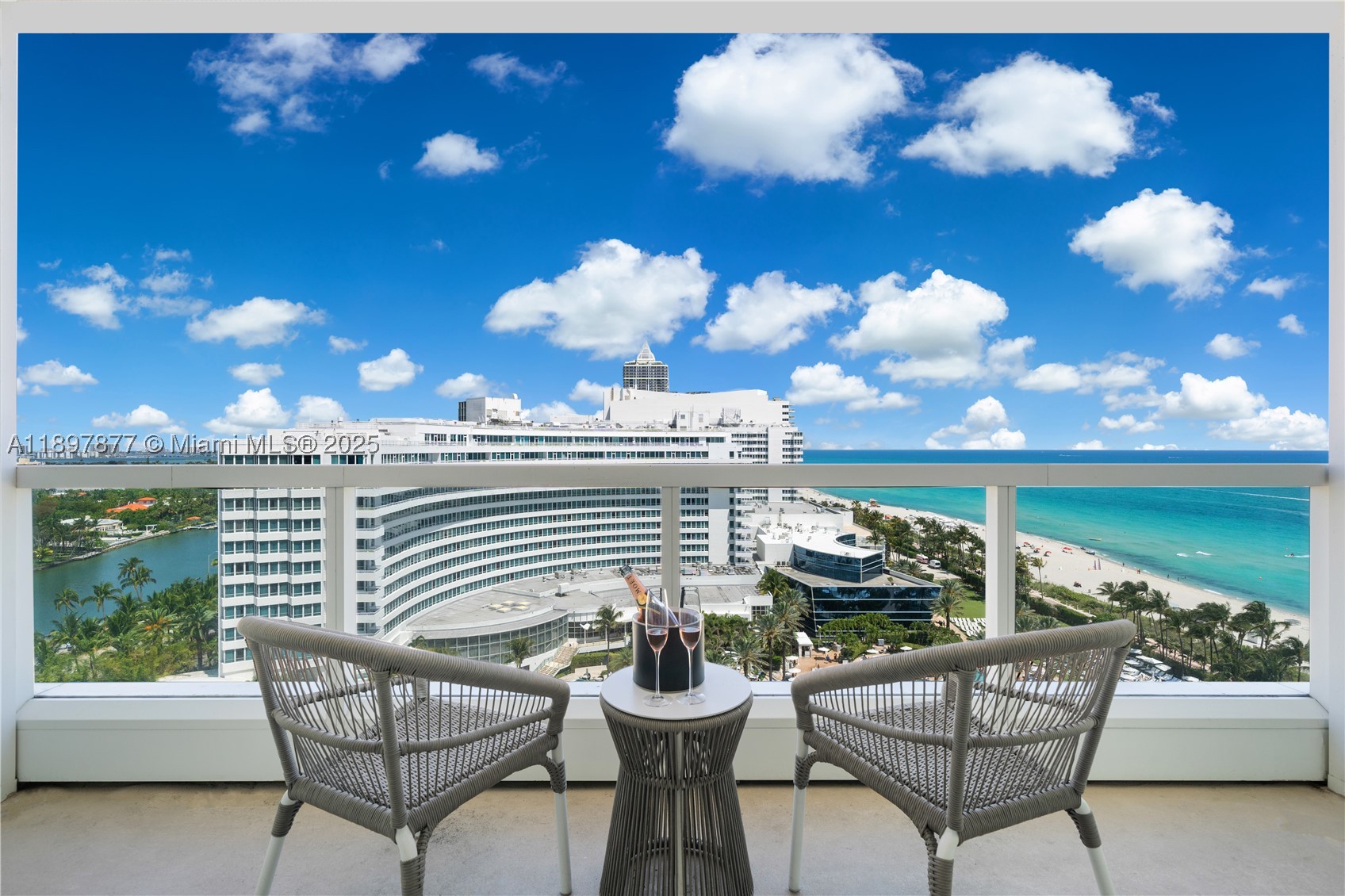 Miami Beach photo 1
