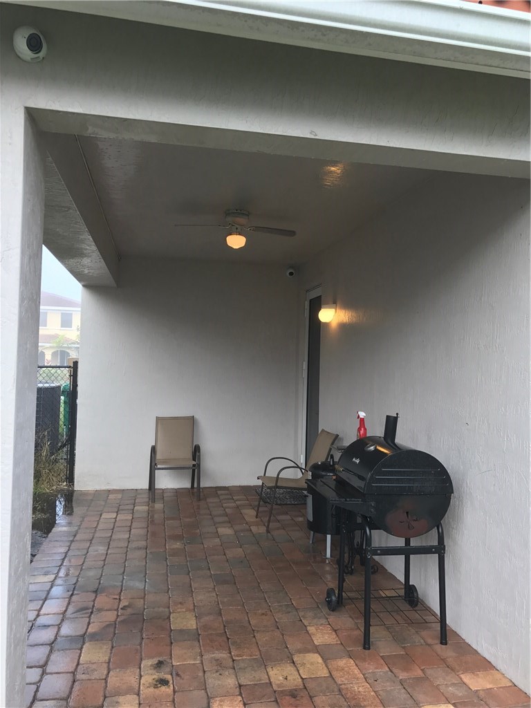 Pembroke Pines photo 5
