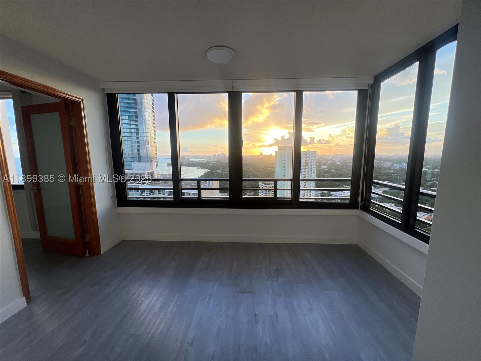 Miami photo 3