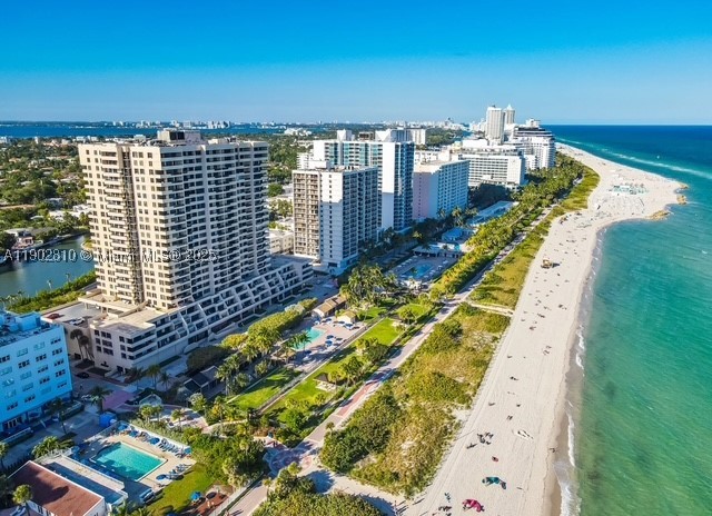 Miami Beach photo 2