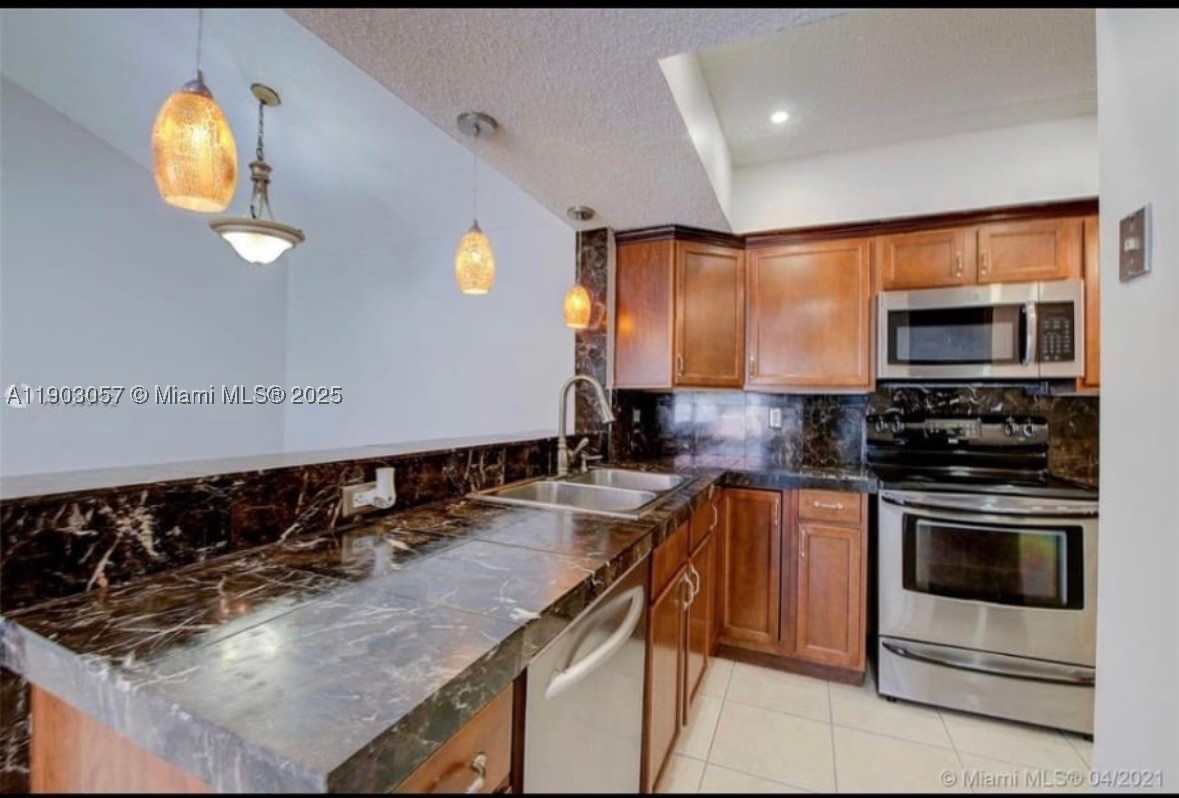 Hialeah photo 3