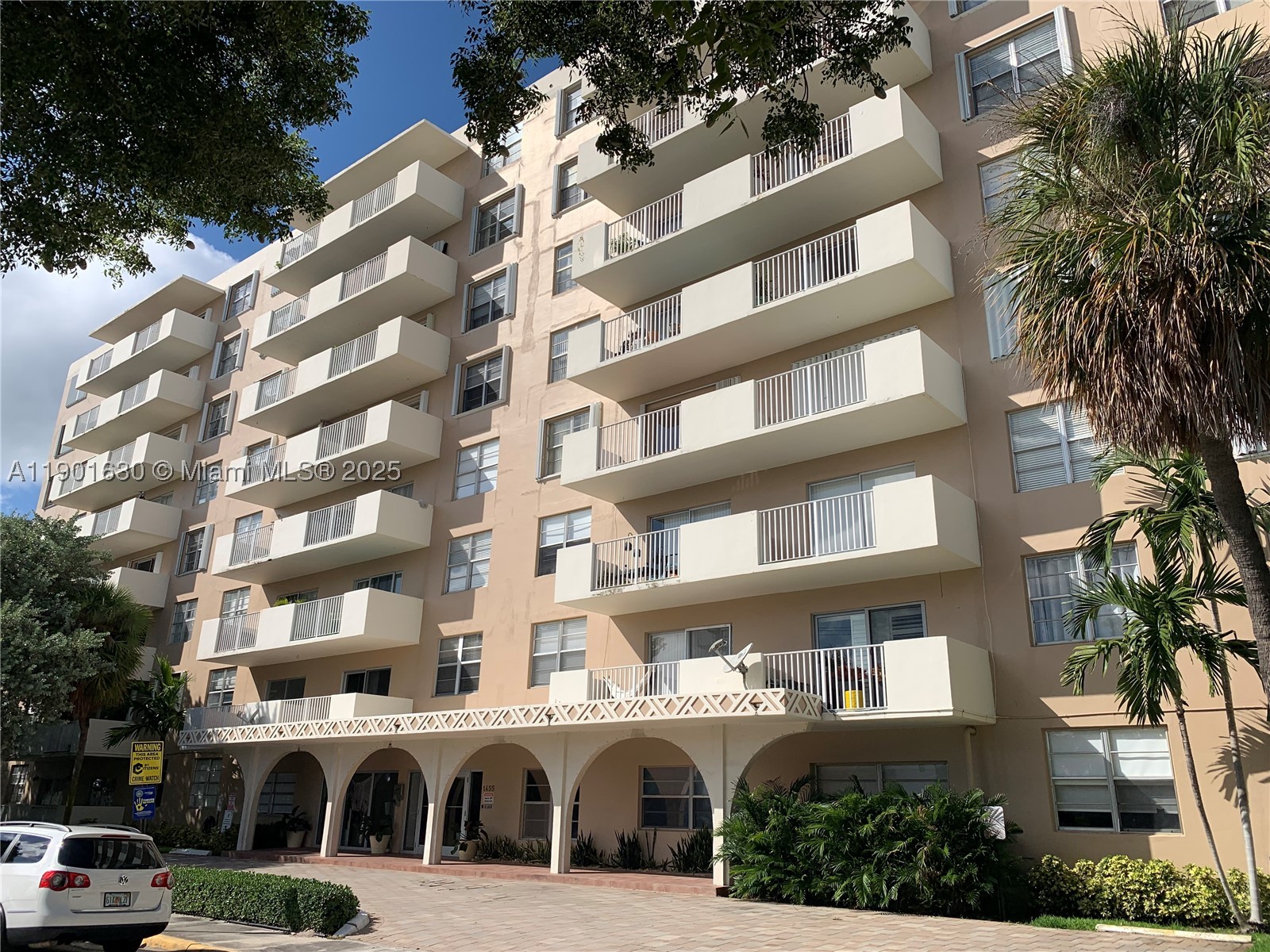 North Bay Village photo 1