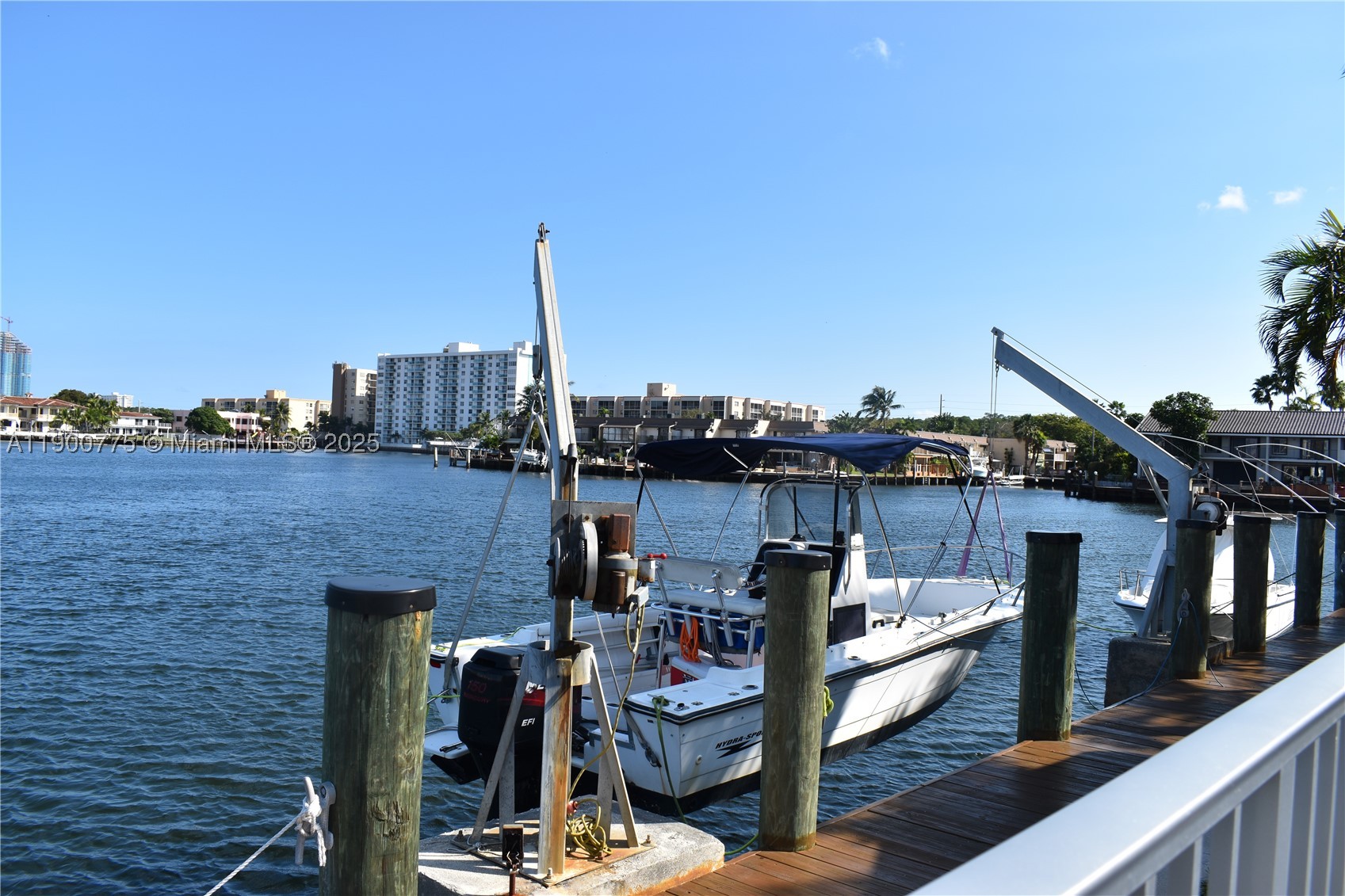 North Miami Beach photo 1