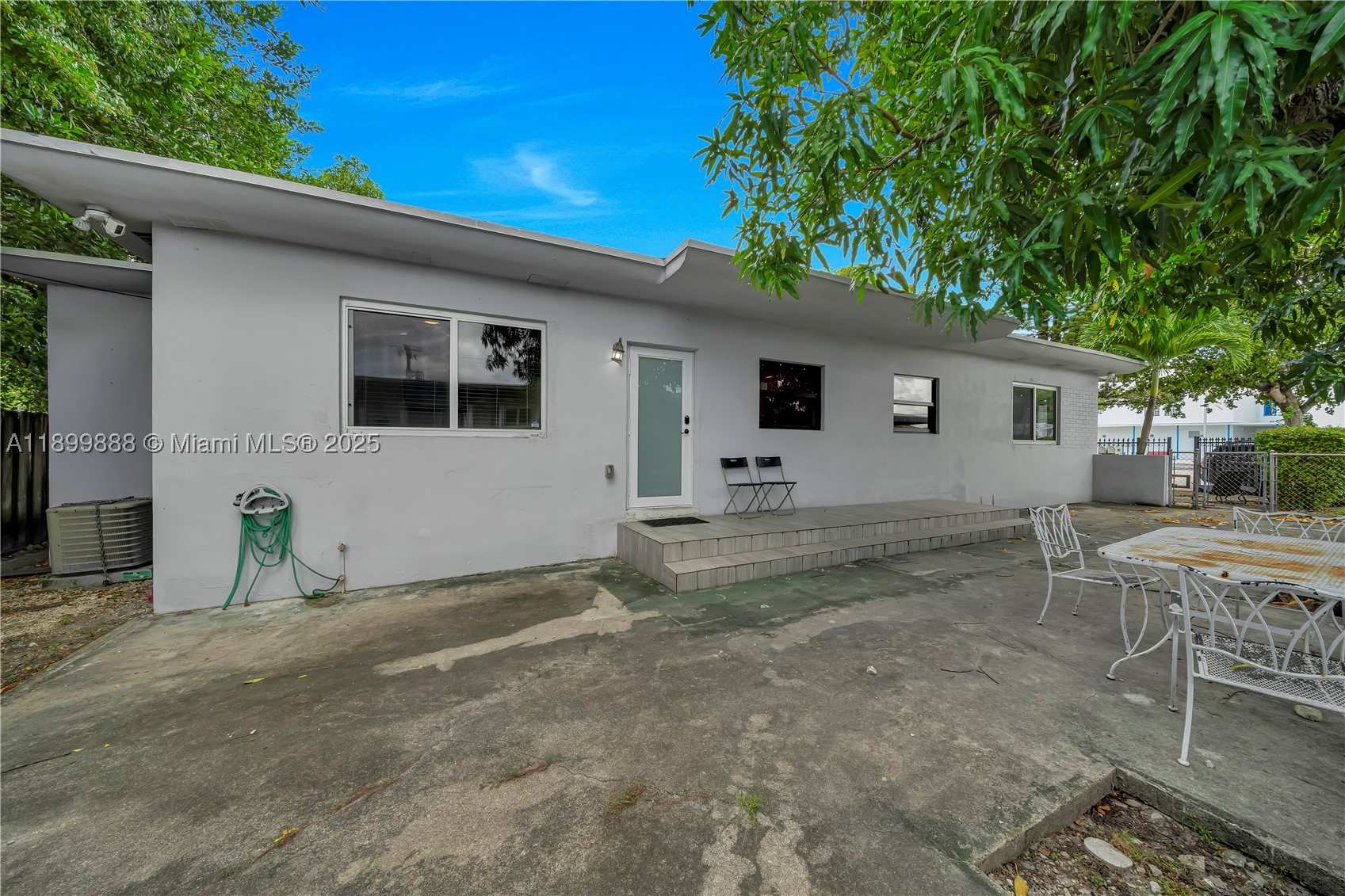 Miami photo 1