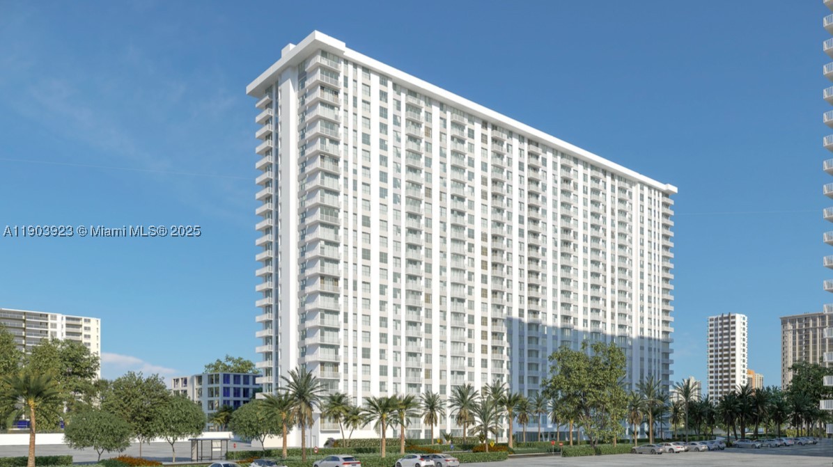 Sunny Isles Beach photo 2