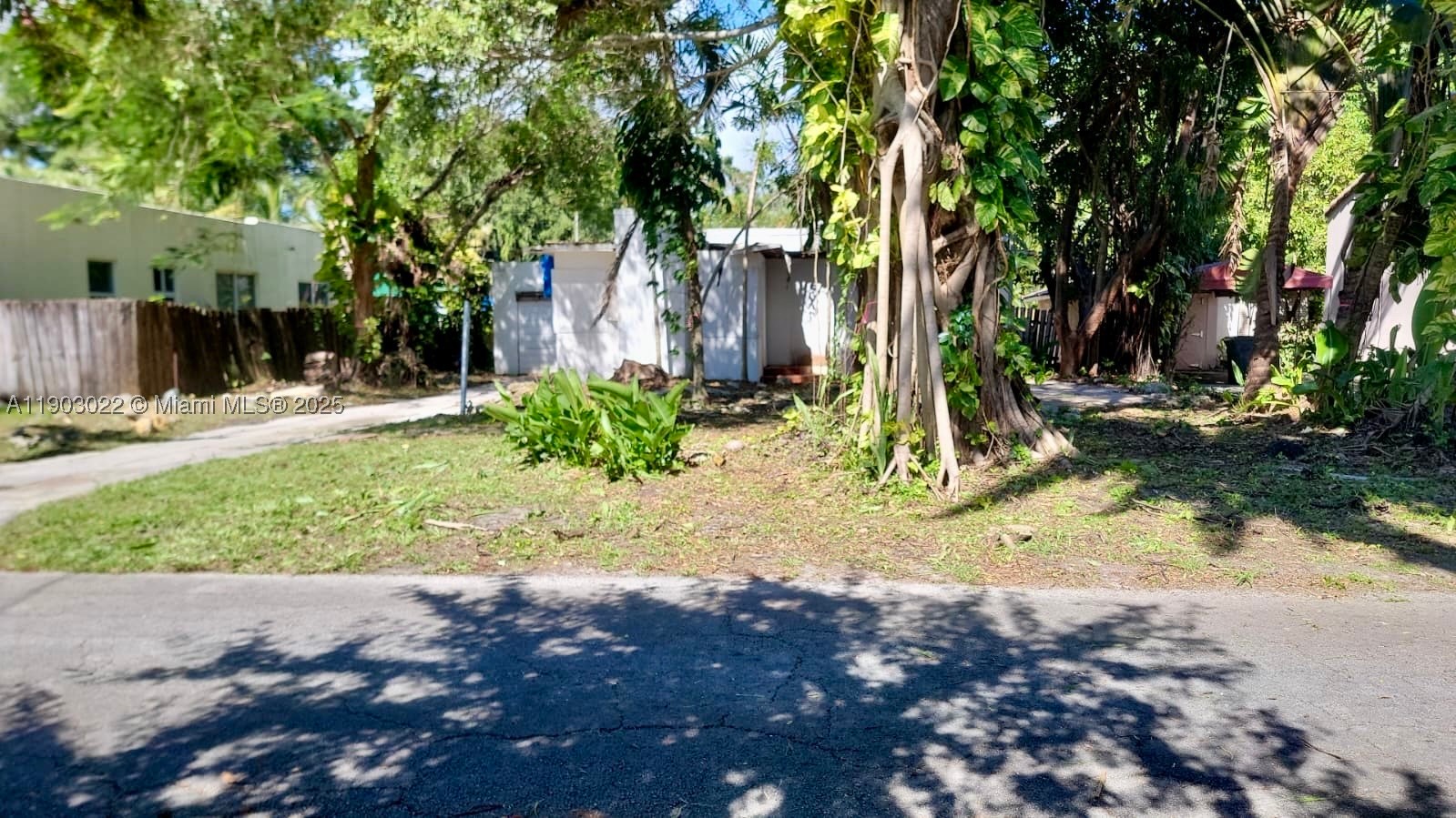 Biscayne Park photo 3