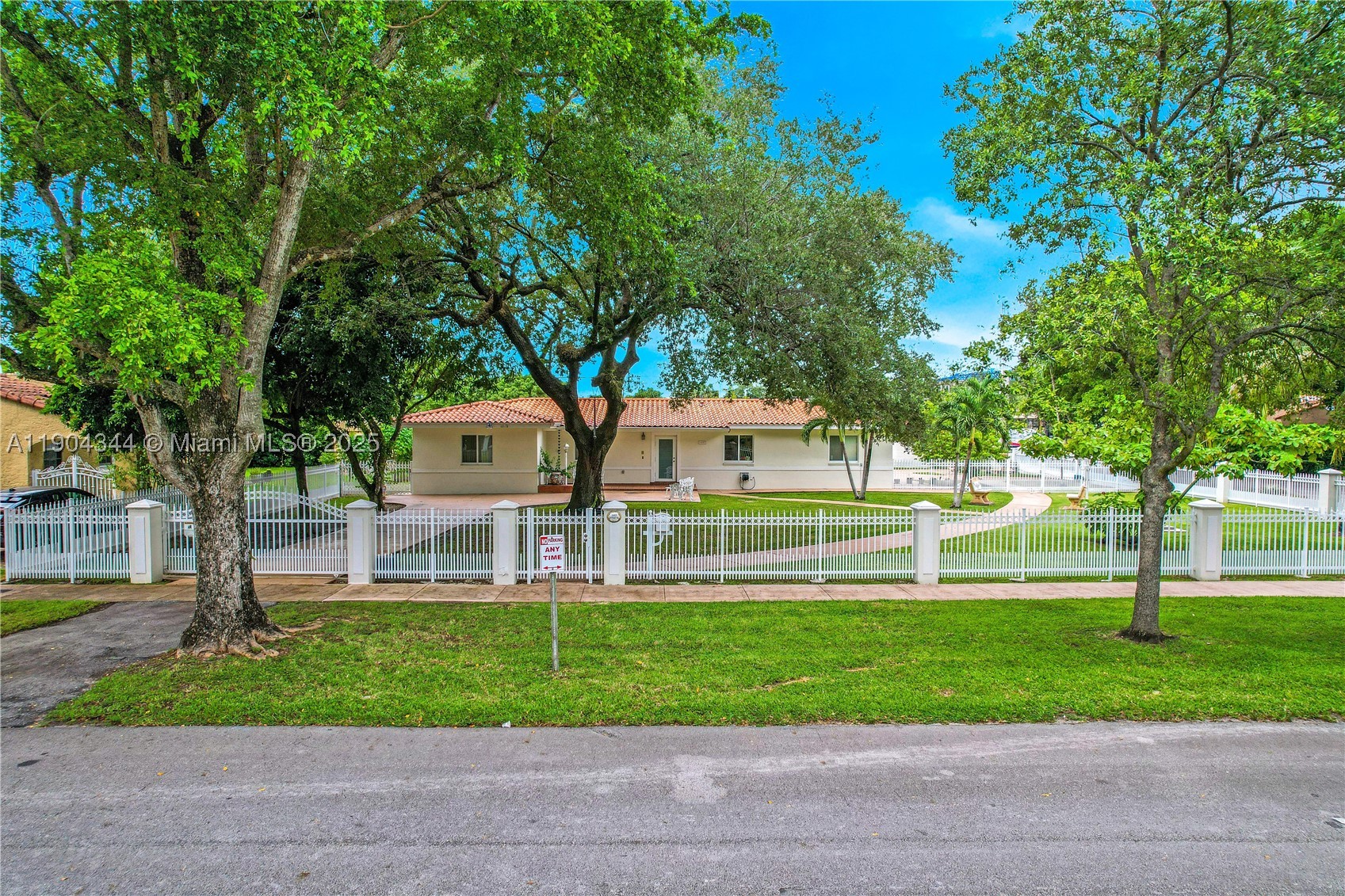 Coral Gables photo 2