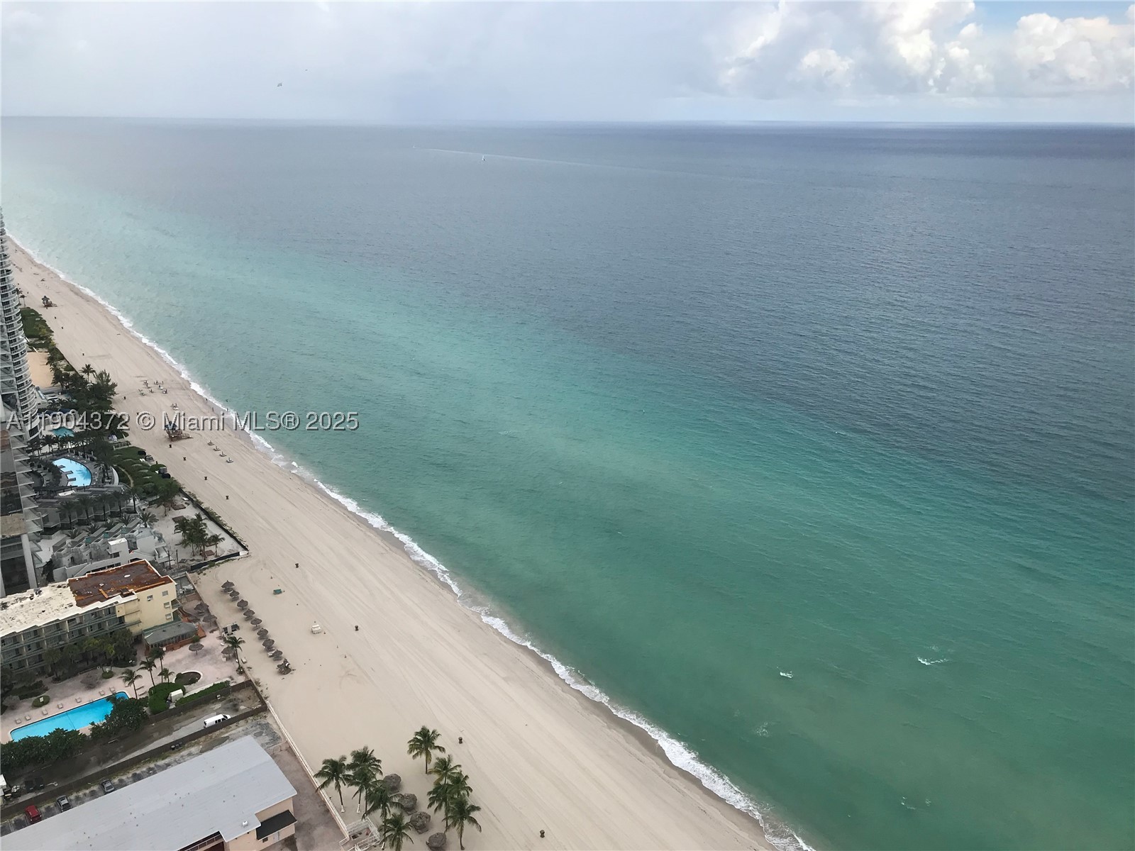 Sunny Isles Beach photo 1
