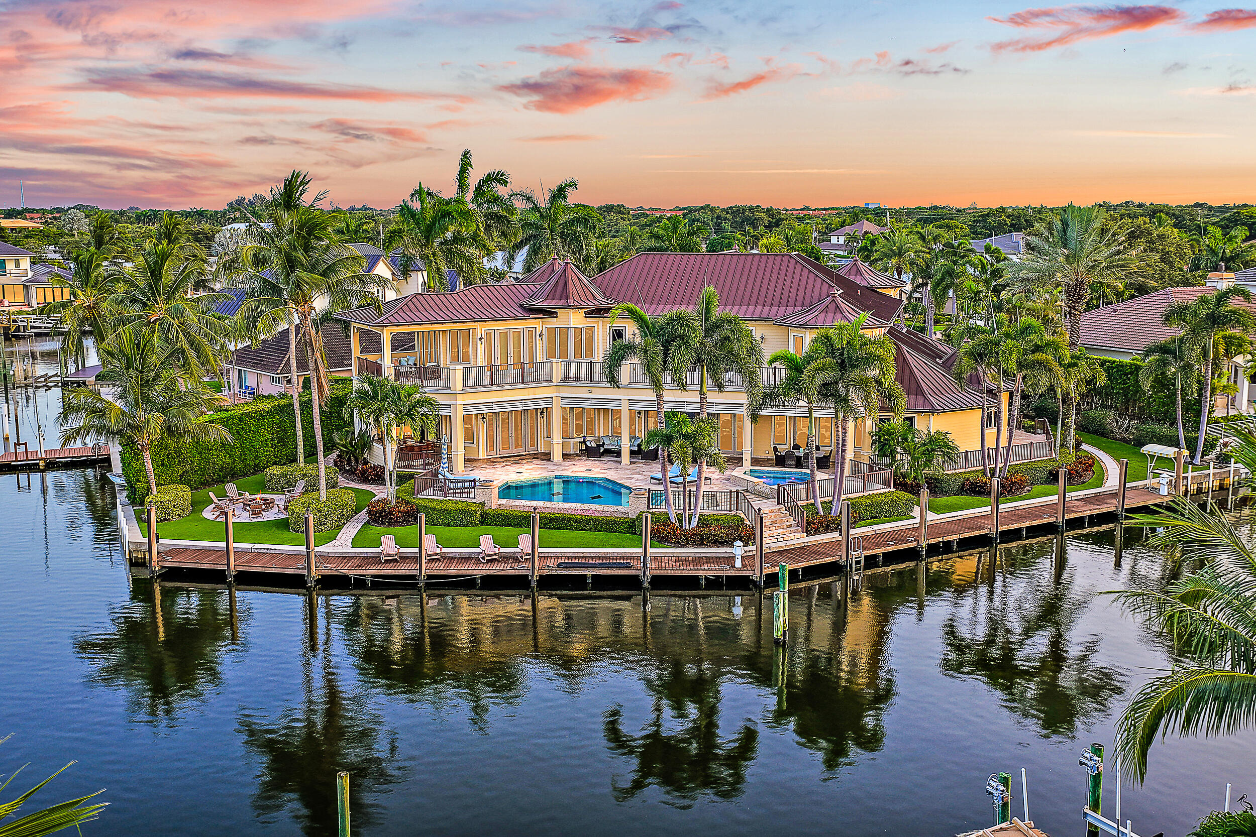 Palm Beach Gardens photo 1