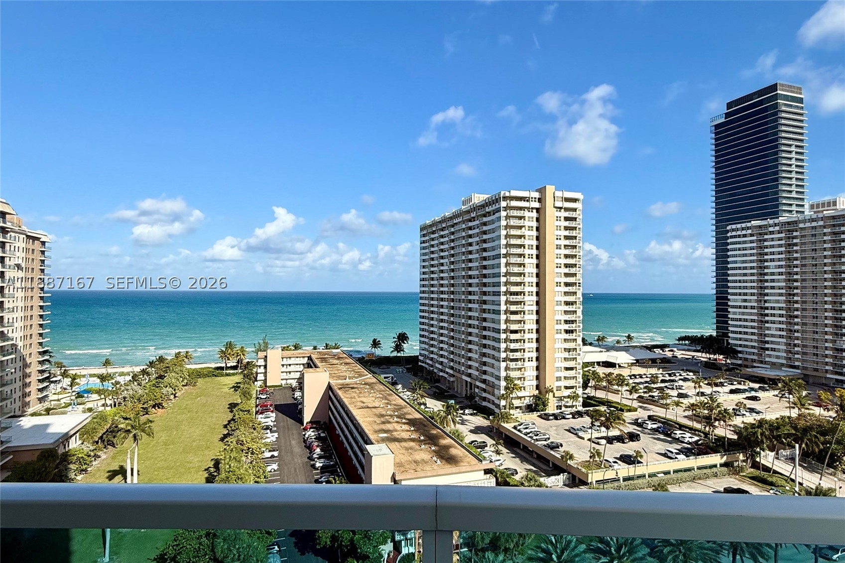 Hallandale Beach photo 2