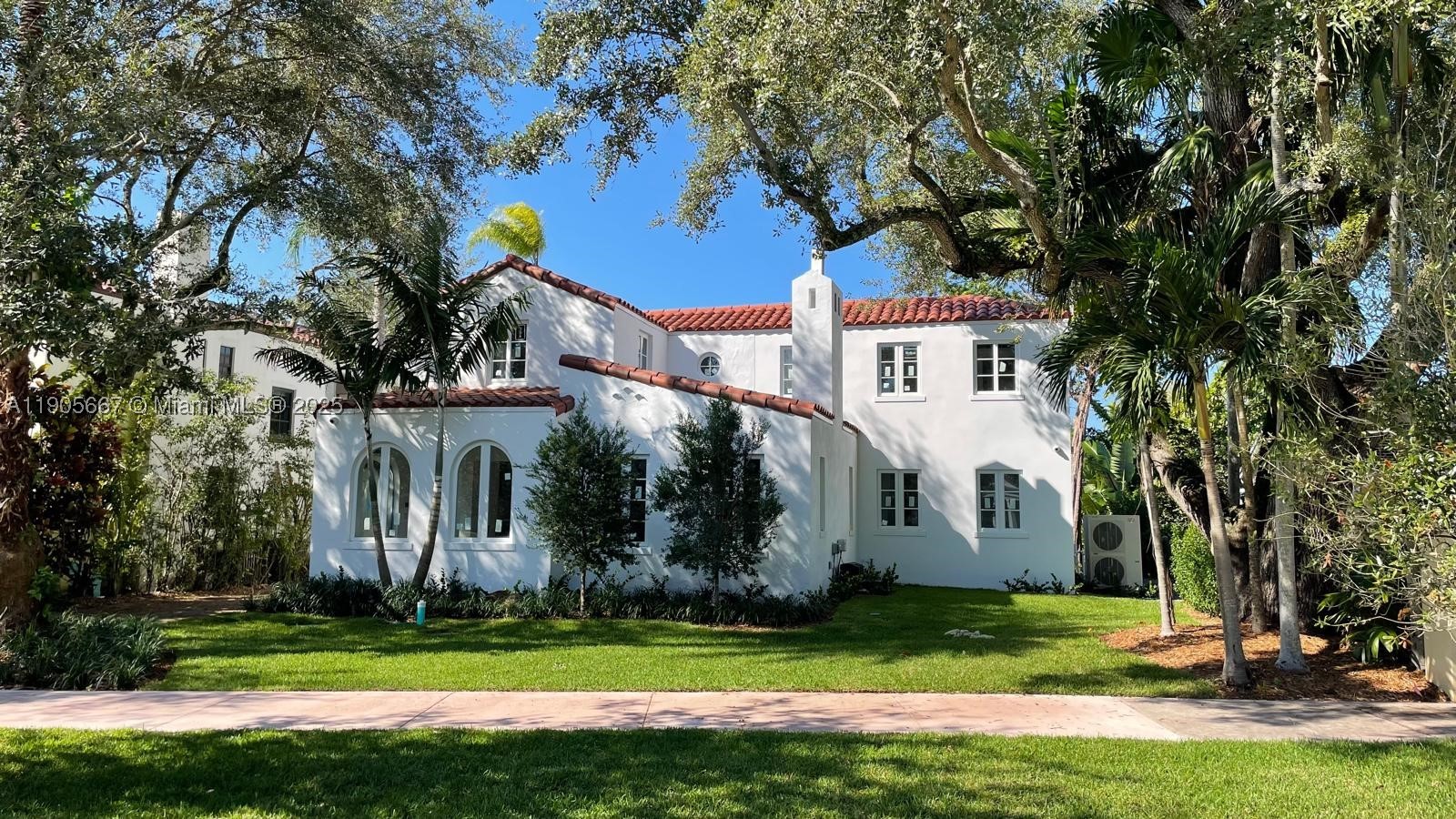Coral Gables photo 2