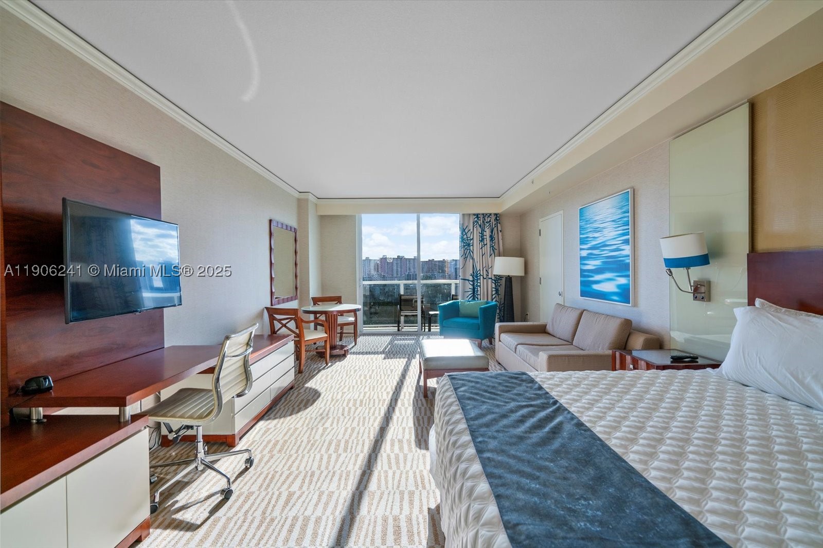Sunny Isles Beach photo 1