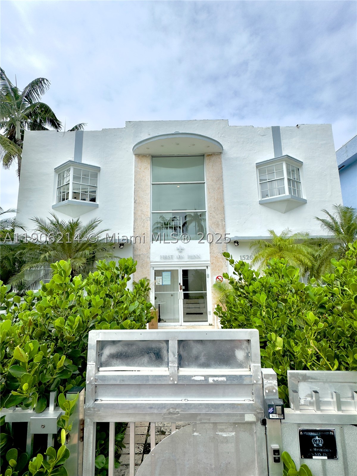 Miami Beach photo 1
