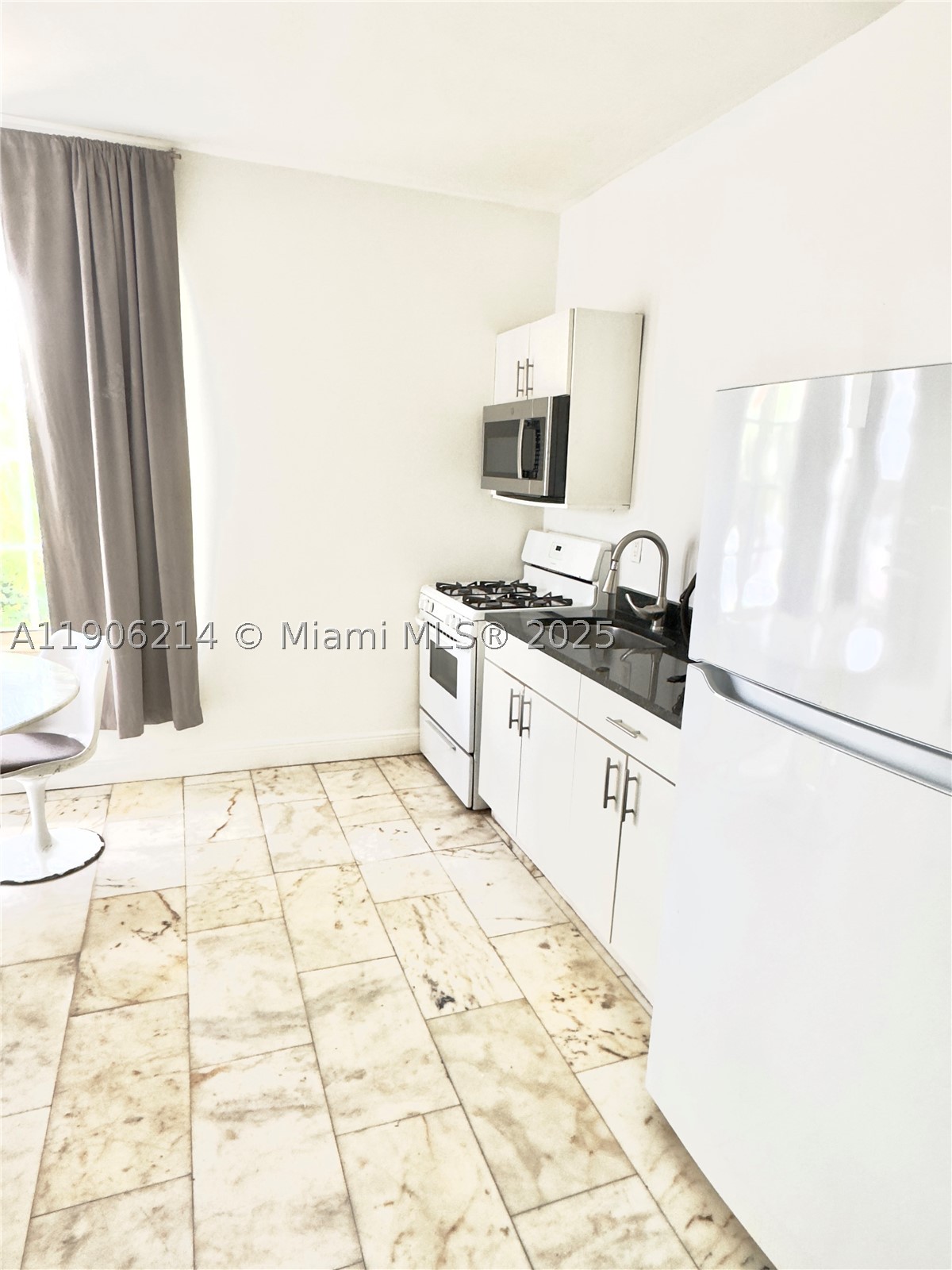 Miami Beach photo 4
