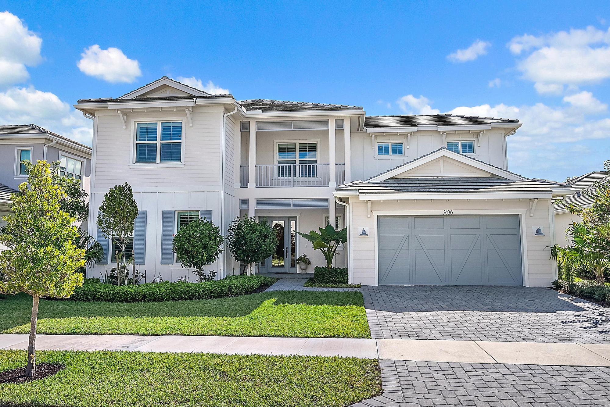Palm Beach Gardens photo 2