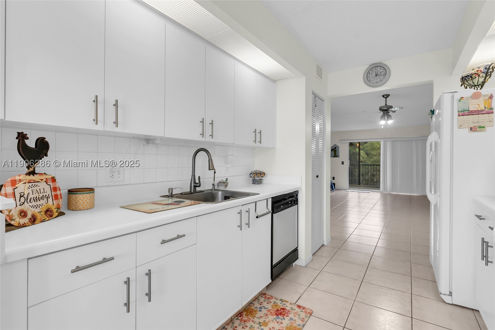 Pembroke Pines photo 4