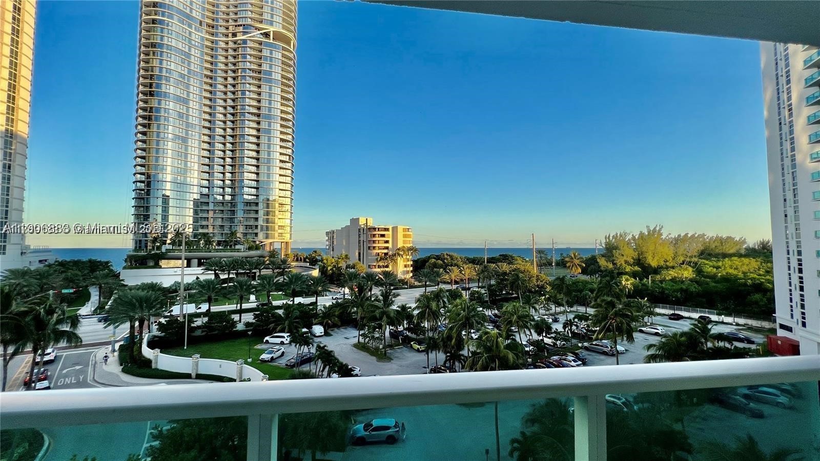 Sunny Isles Beach photo 1