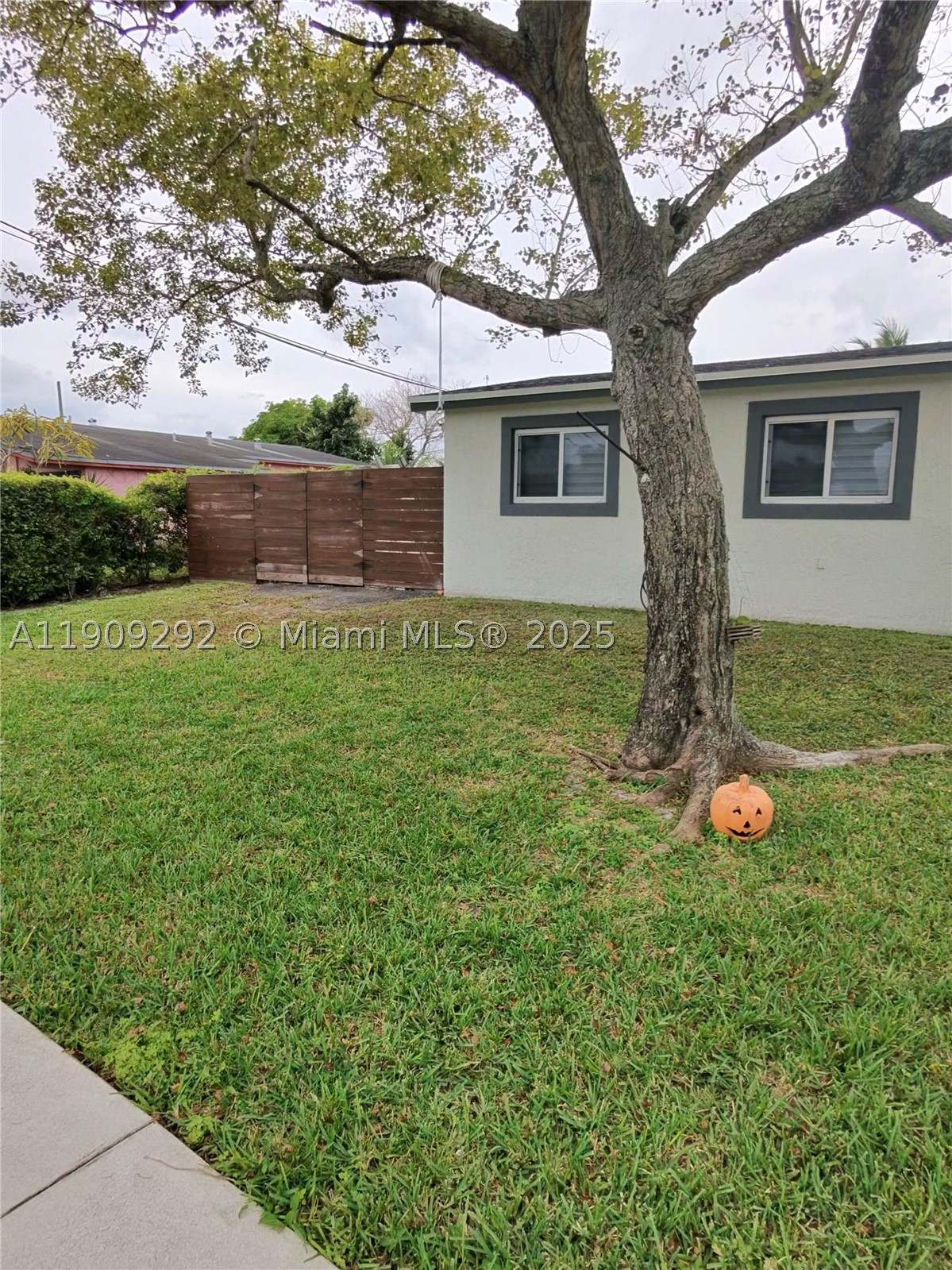 Miami Gardens photo 3