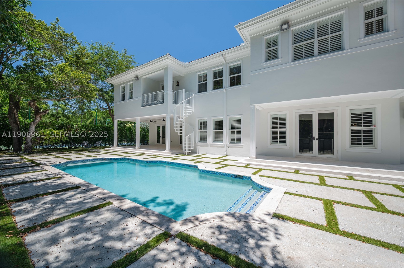 Coral Gables photo 1
