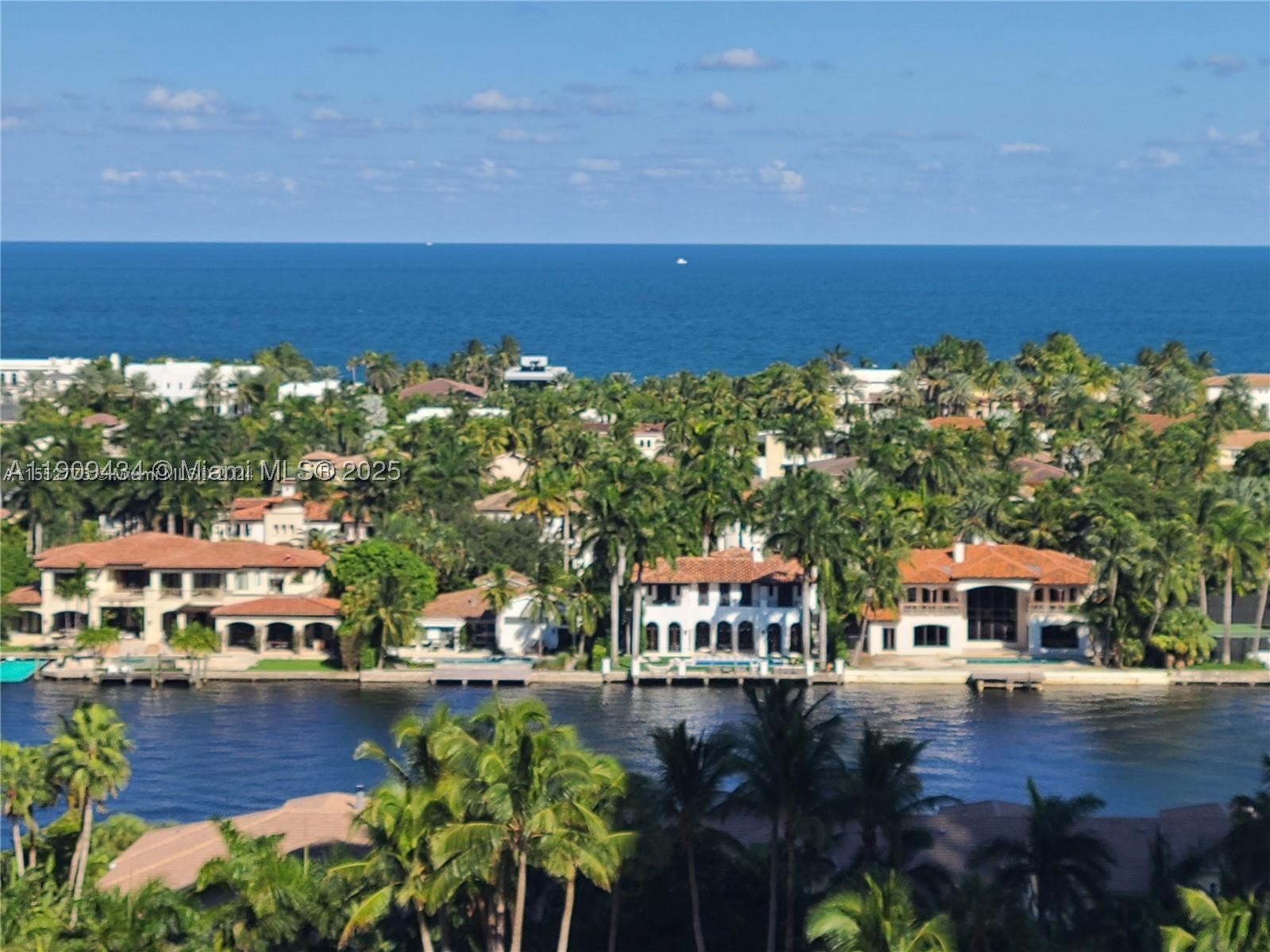 Aventura photo 1