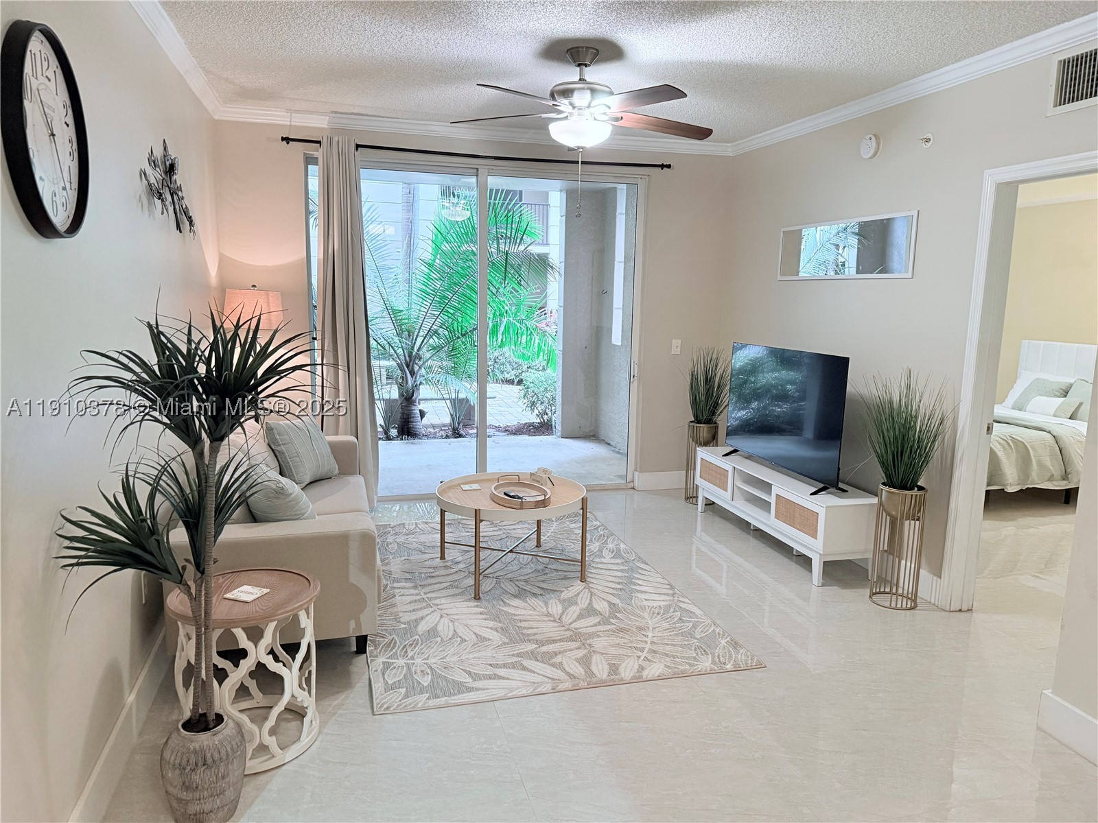 Sunny Isles Beach photo 1