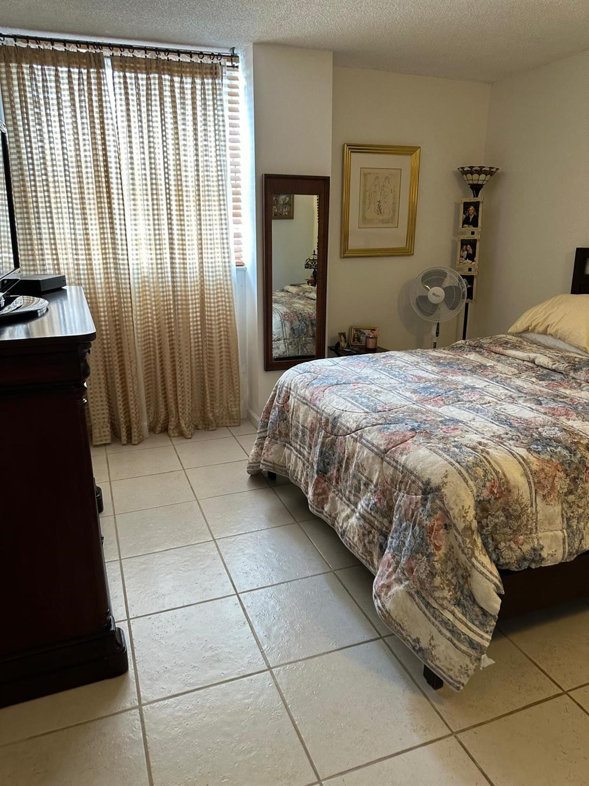 North Miami Beach photo 5
