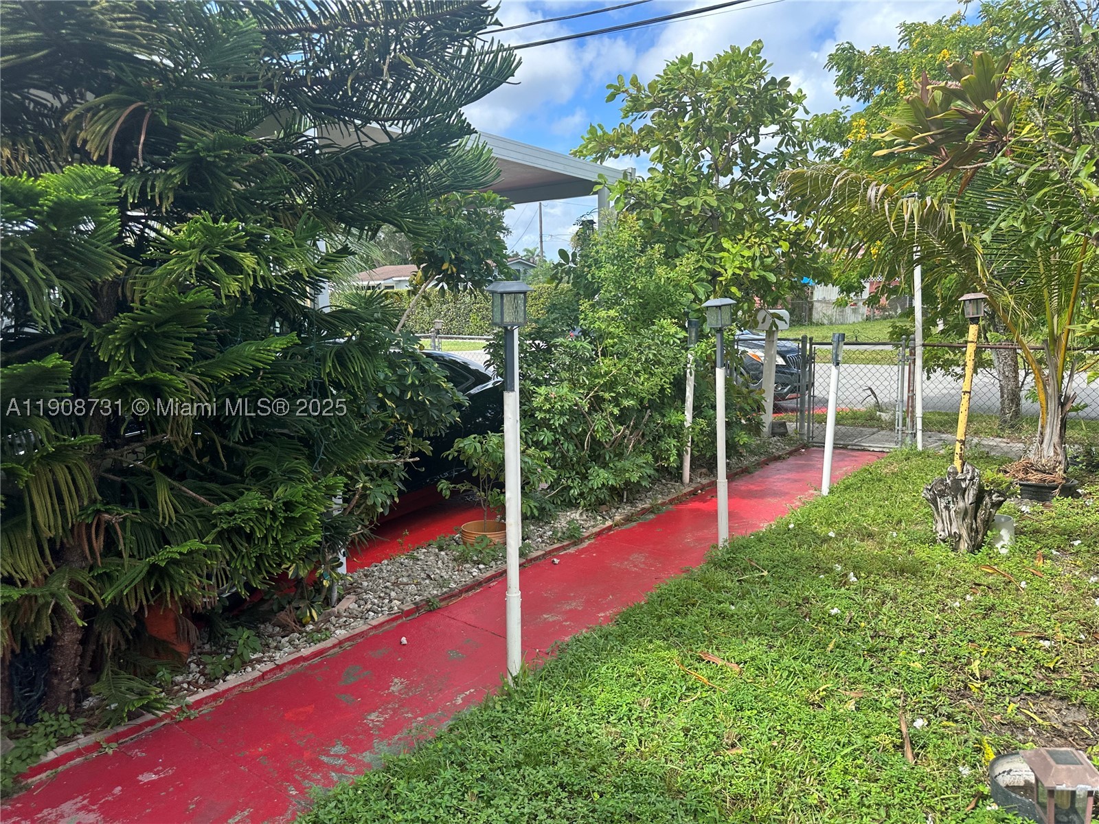 Miami Gardens photo 3
