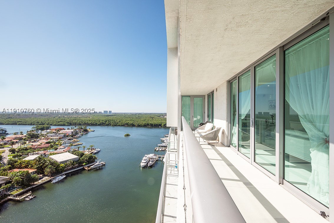 Sunny Isles Beach photo 4