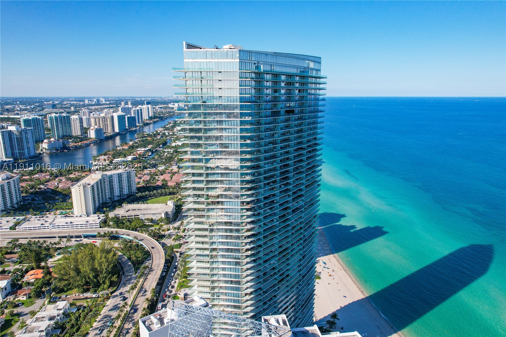 Sunny Isles Beach photo 1