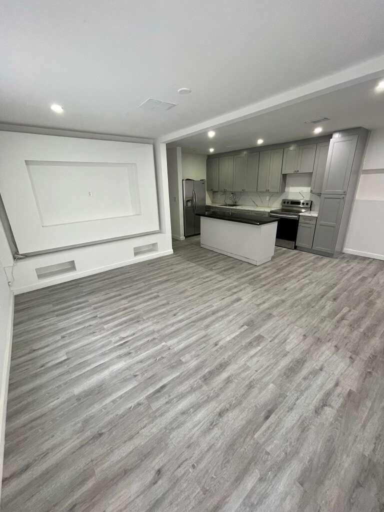 North Miami Beach photo 3