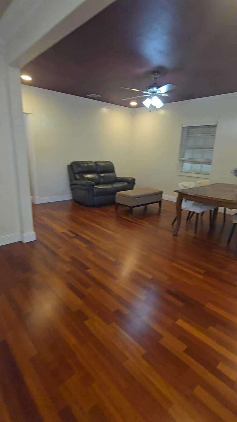 North Miami Beach photo 2