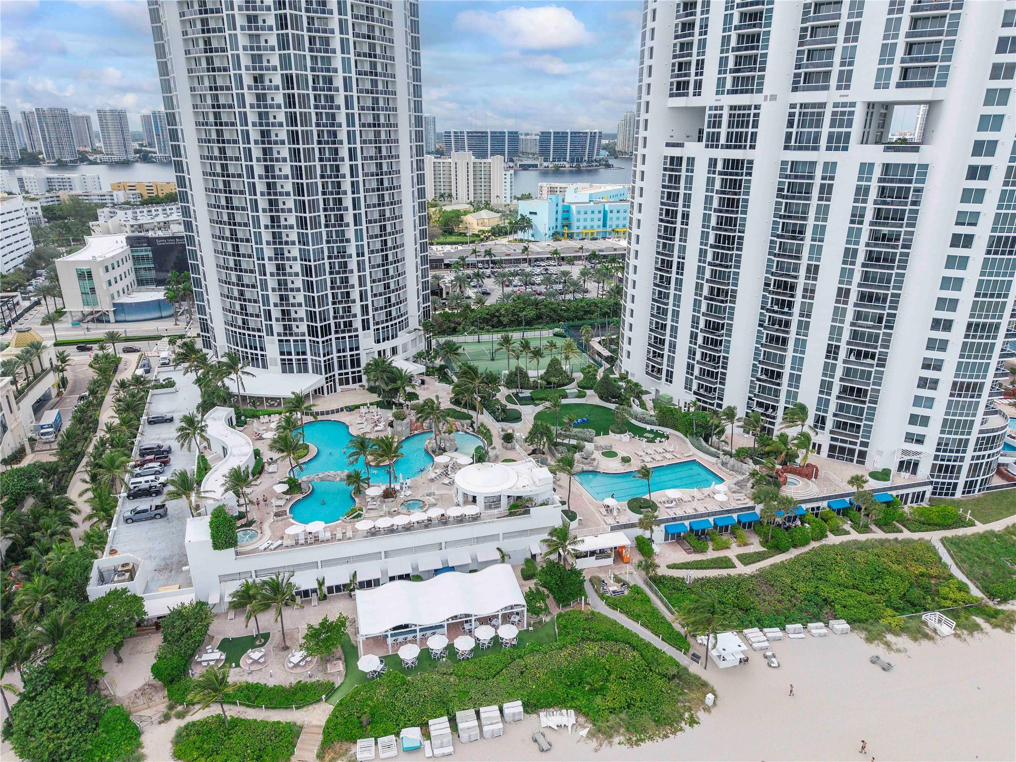 North Miami Beach photo 5