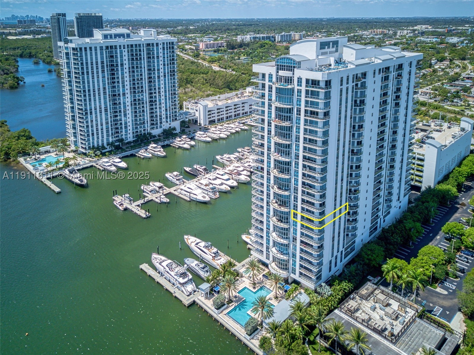 North Miami Beach photo 1