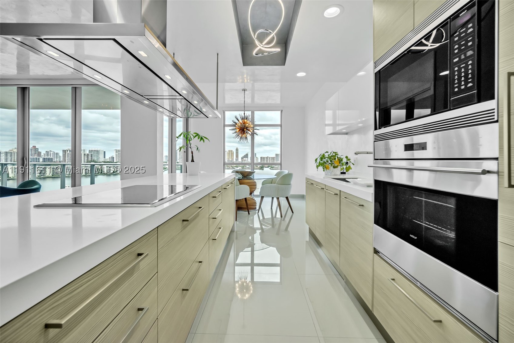 North Miami Beach photo 3